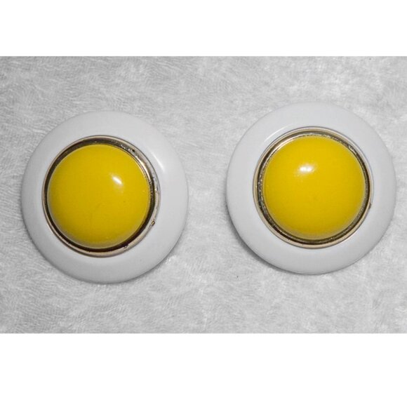 FUN VINTAGE ACRYLIC CLIP ON Earrings 80s 90s - Picture 1 of 6